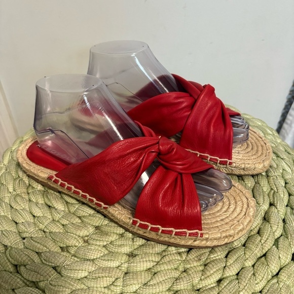 AEROSOLES Paramus Red Leather Twist Strap Slip On Flat Espadrille Sandals NWOB - Picture 2 of 7